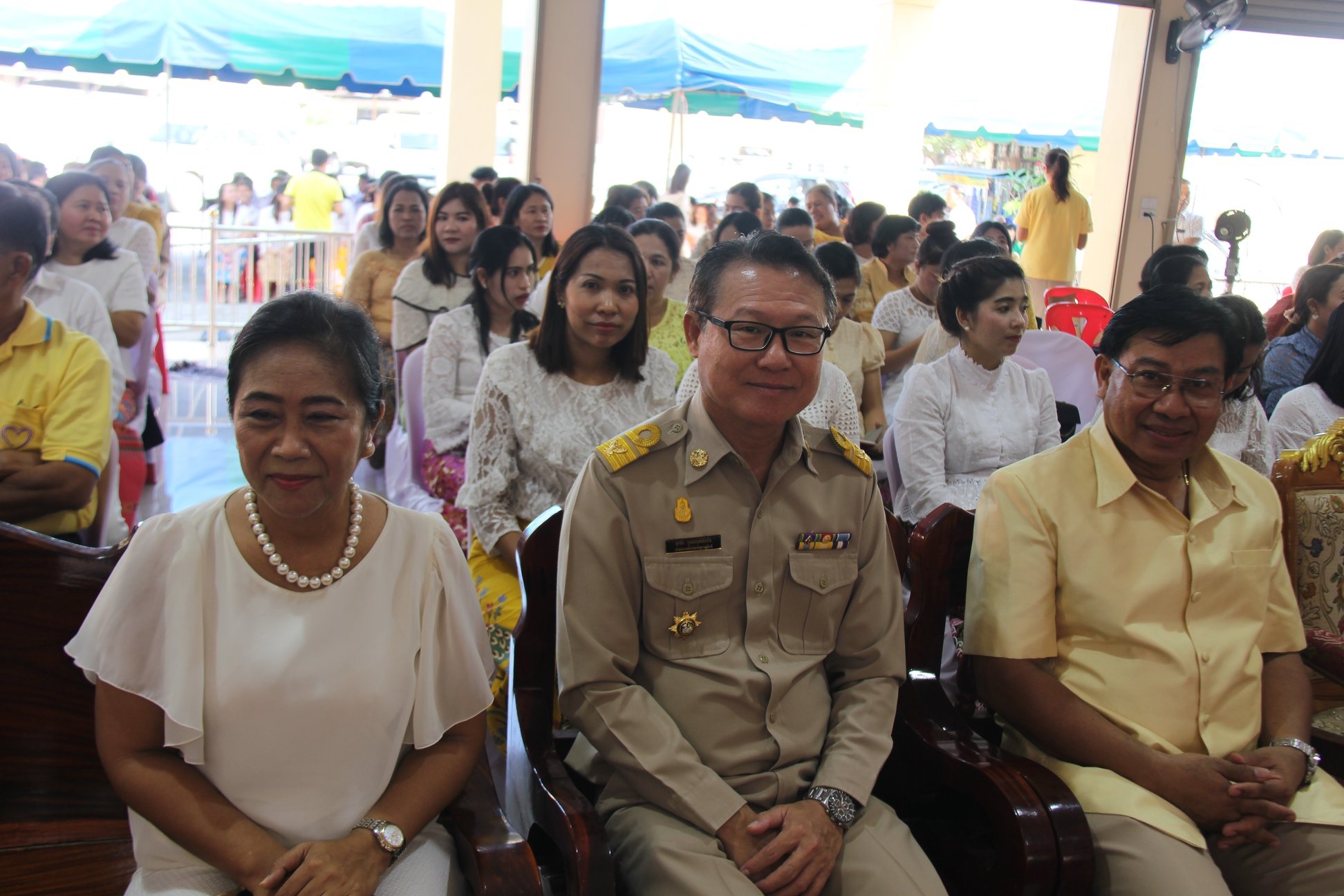 โครงการหิ้วปิ่นโตเข้าวัด  ปฏิบัติศีล 5 พัฒนาบวรภาคี เมืองคนดีวิถีธรรม ณ วัดไทร ต.ตลาด อ.เมือง จ.สุราษฎร์ธานี วันที่ 28 มกราคม 2562